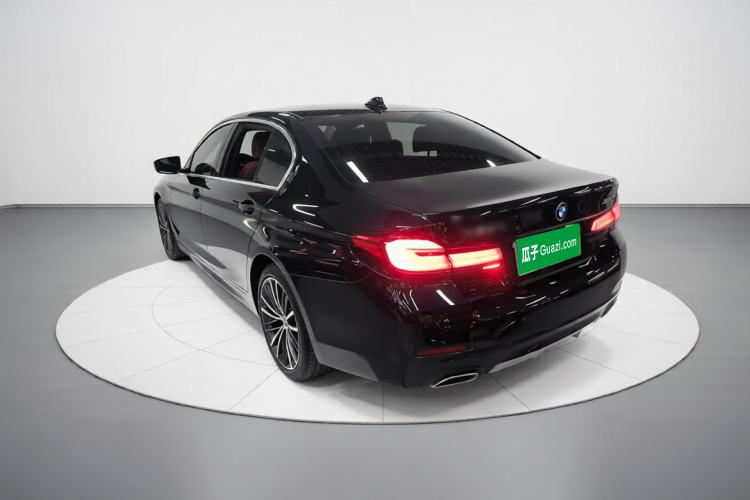 Used BMW 5 Series 2023 530Li Leading Model M Sport Package Exterior 2