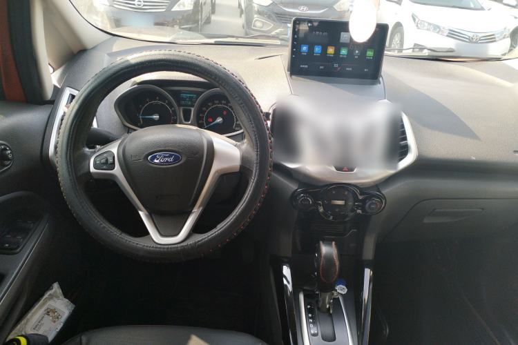 Used Ford EcoSport 2013 1.5L Automatic Prestige Model Center Console