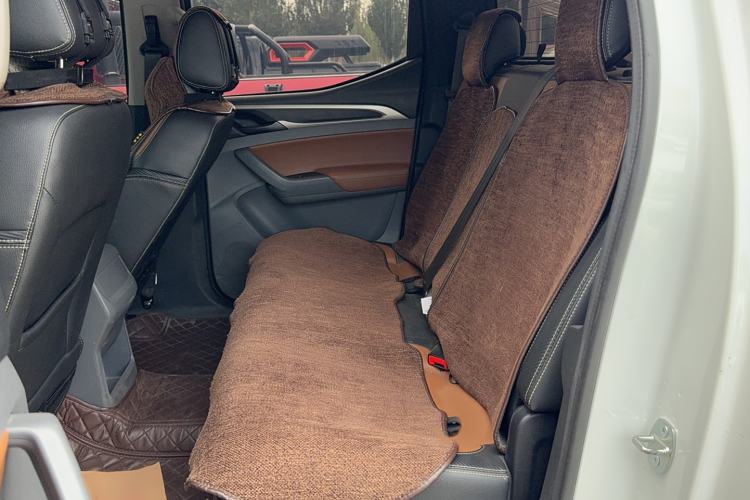 Used SAIC MAXUS T70 2020 2.0T Diesel Manual 4x4 Australian Version with Long Bed and High Ground Clearance
