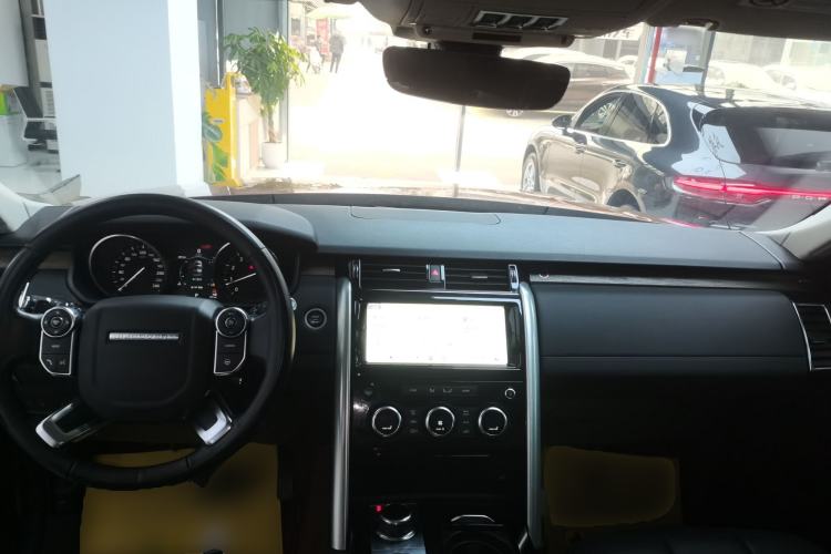 Used Land Rover Discovery 2017 3.0 SC V6 HSE
