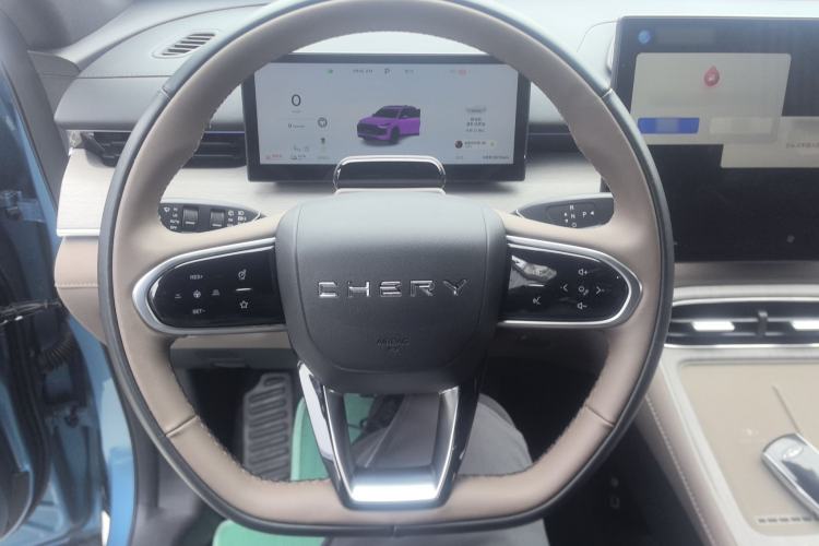 Used Chery Tiggo 8 PLUS C-DM 2025 1.5T 116 km Prestige Version 5 Seats
