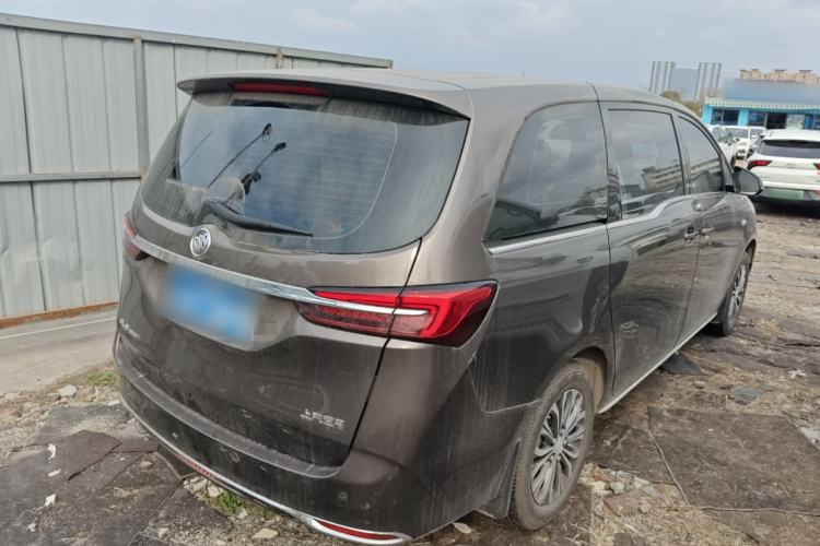 Used Buick GL8 2023 Land Executive Class Comfort Model
