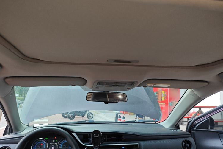 Used Toyota Levin 2017 Revised Dual-Engine 1.8H GS E-CVT Elite Sunroof Version China V Standard Headliner