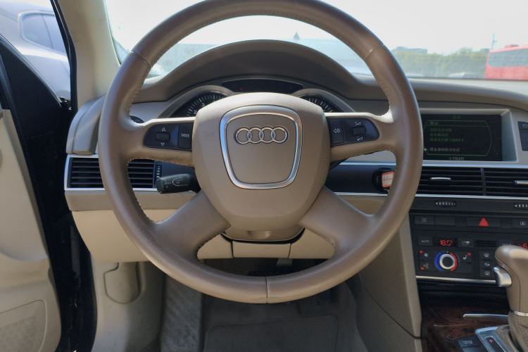 Used Audi A6L 2006 3.2 FSI Comfort & Entertainment Model Steering Wheel