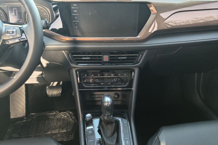 Used Volkswagen Tharu 2021 280TSI Two-Wheel-Drive Luxury Plus Edition