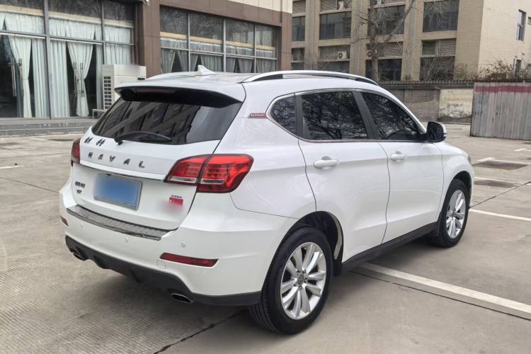 Used Haval H2 2016 Red-Label 1.5T Manual Two-Wheel Drive Luxury Model