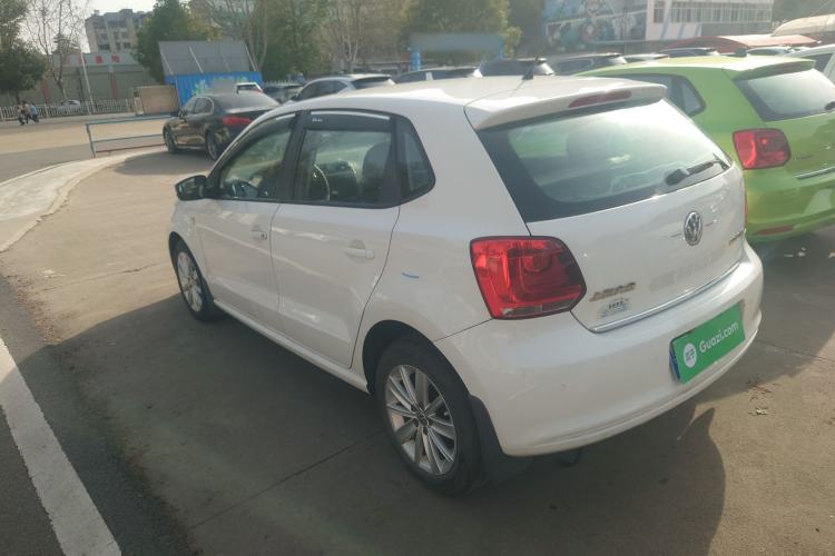 Used Volkswagen Polo 2013 1.6L Automatic Luxury Edition Rear Left 45 Deg