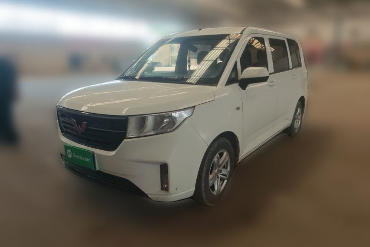 Used Wuling Hongguang PLUS 2019 1.5T Manual Comfort Version 7 Seats