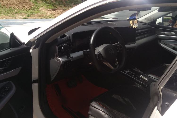 Used Volkswagen Lamando 2023 Lavida L 280TSI DSG Cool & Spicy Edition Driver Seat