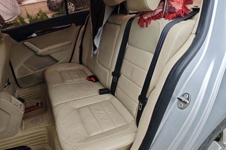 Used Volkswagen Lavida 2013 1.4TSI Manual Comfort Edition Left Rear Seat