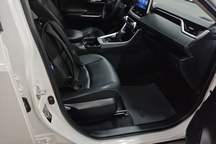 Used Toyota RAV4 2022 2.0L CVT Two-Wheel Drive Fashion Plus Edition