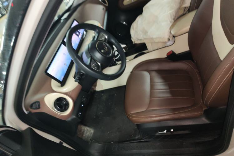 Used Wuling Bingo 2023 410 km Lingxi Deluxe Edition
