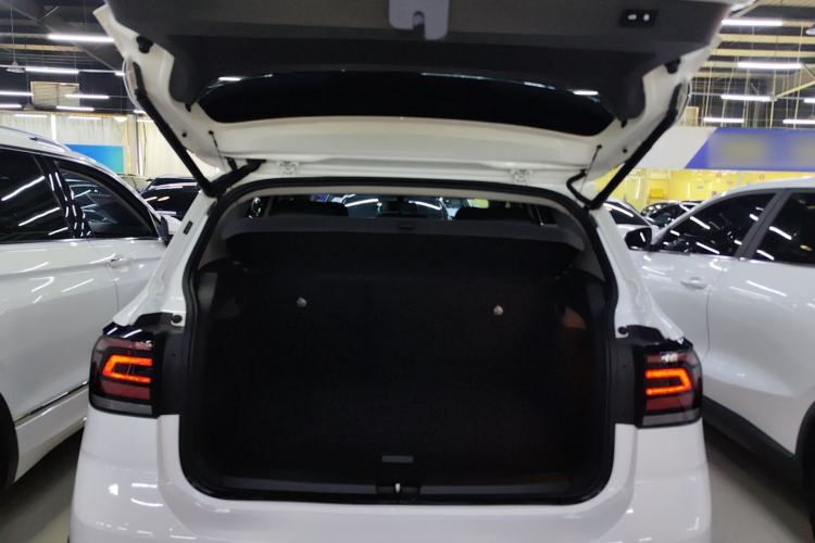 Used Volkswagen T-Cross 2019 280TSI DSG Luxury Edition Trunk