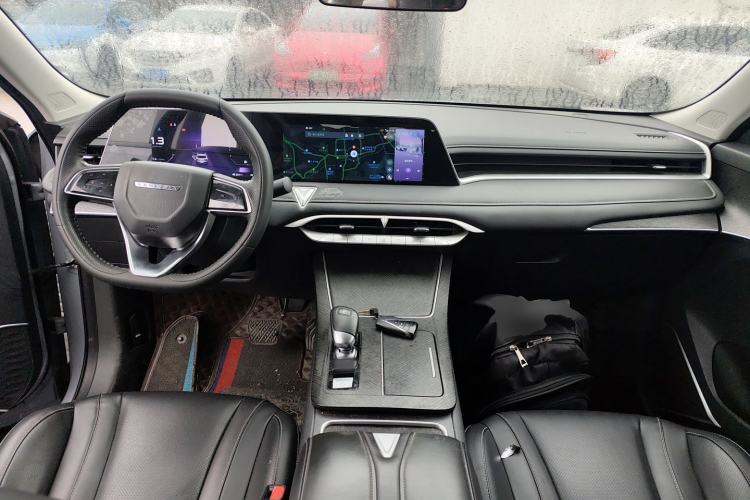 Used Venucia V 2023 260T Idol Edition Pro