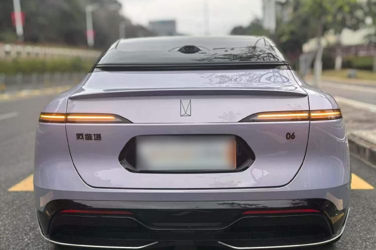 Used Avatr 06 2025 Pro Range-Extended Edition Exterior 5