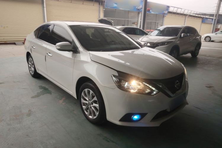 Used Nissan Sylphy 2019 1.6XV CVT Smart Connect Luxury Edition China V Standard Front Right 45 Deg