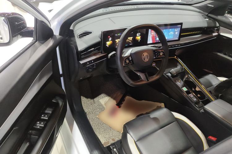 Used MG 5 Scorpio 2022 1.5T Trophy Sport Luxurious Edition