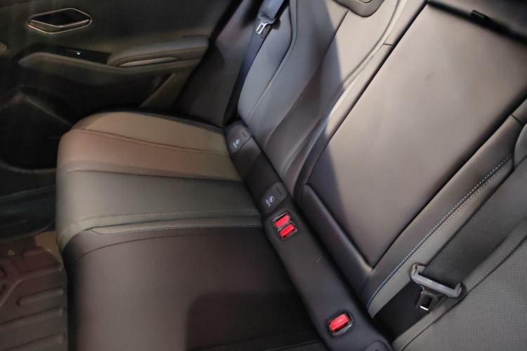 Used BYD Qin L 2025 DM-i Smart Drive 120KM Superior Model
