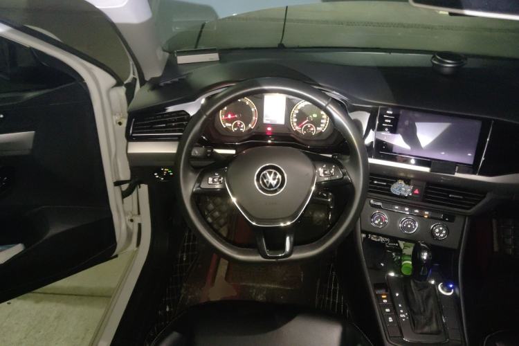 Used Volkswagen Bora  Steering Wheel