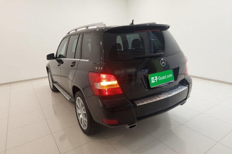 Used Mercedes-Benz GLK-Class 2011 GLK 300 4MATIC Fashion Model Exterior 2