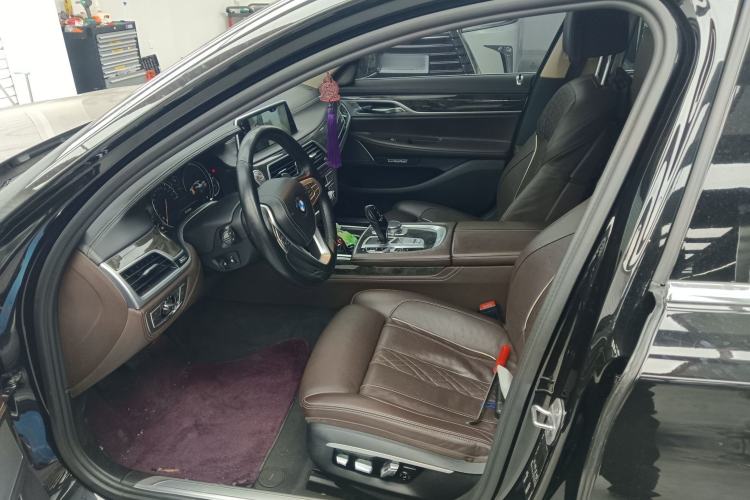 Used BMW 7 Series 2016 730Li Luxury Model Left Front Seat