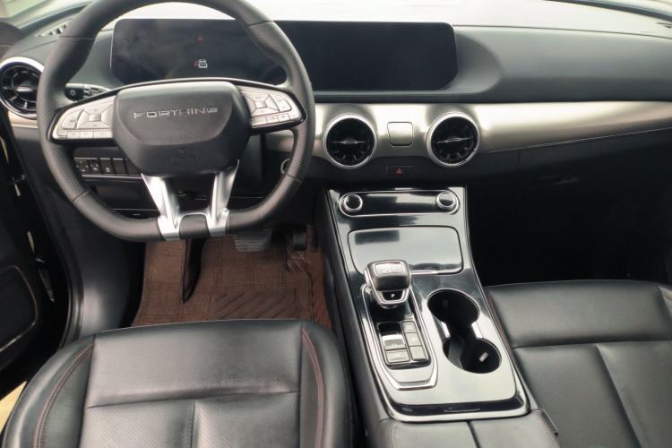 Used FORTHING T5 EVO 2021 1.5TD DCT Diamond Edition