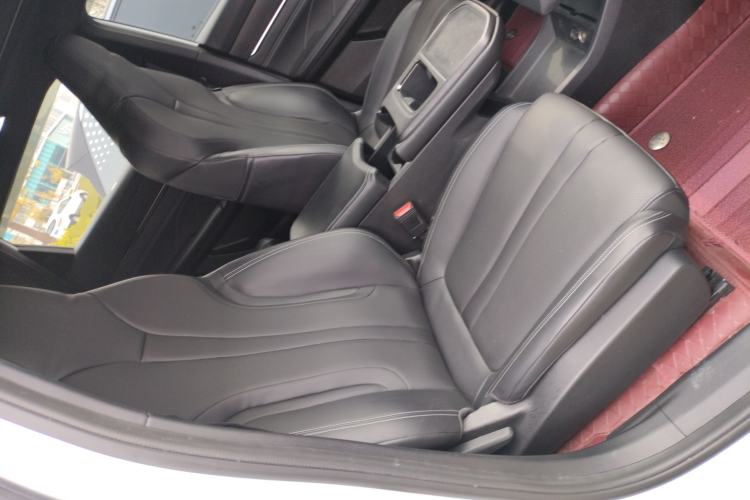 Used Dongfeng Aeolus L7 New Energy 2024 205 Air Right Front Seat