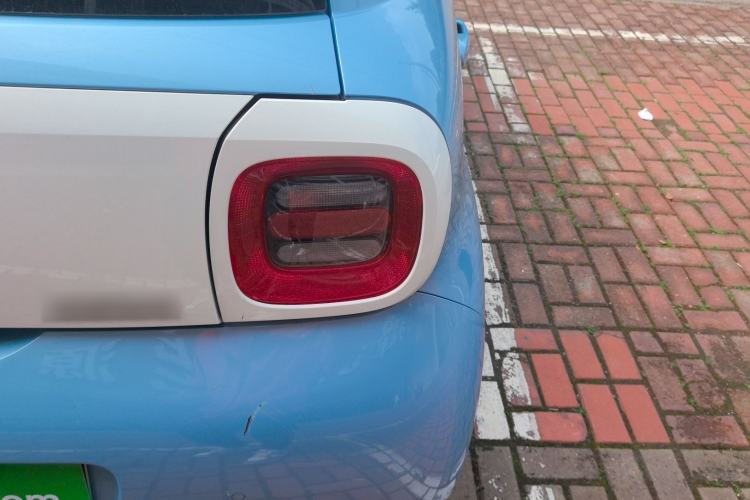 Used ORA Black Cat 2022 301km "Cute & Dynamic" Phosphate Iron Lithium Right Rear Taillight