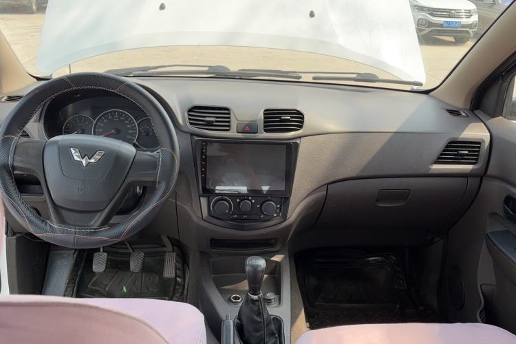 Used Wuling Hongguang 2018 1.5L Classic S Base Model
