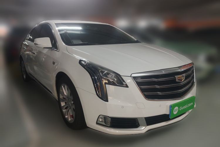 Used Cadillac XTS 2018 28T Luxury Edition Front Right 45 Deg