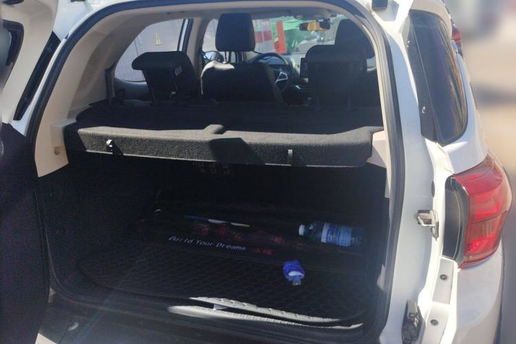 Used BYD Yuan New Energy 2019 EV535 Smart Connect Trendsetting Model
