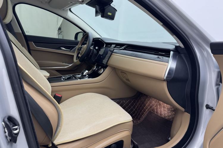 Used Jaguar XFL 2024 2.0T P250 Two-Wheel Drive Prestige Luxury Edition