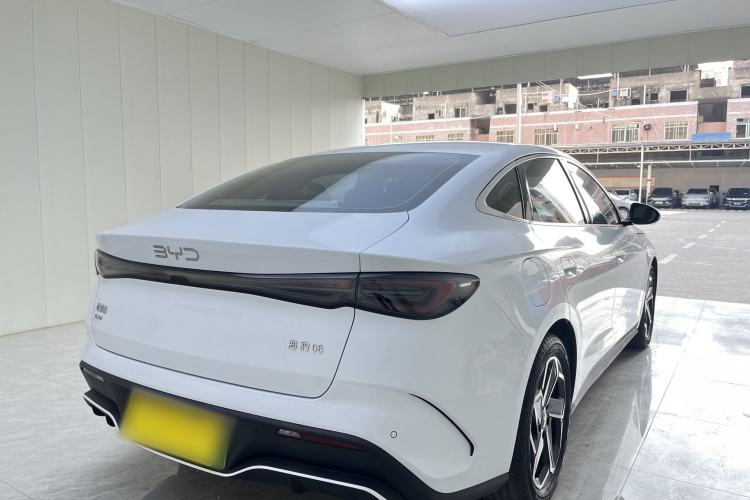 Used BYD Seal 06 New Energy 2024 DM-i 120KM Flagship Model Exterior 5
