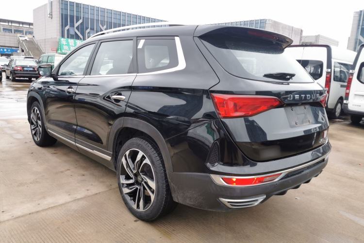 Used JETOUR X90 2019 1.5T Manual Smart Enjoyment Version 6 Seats China VI Standard
