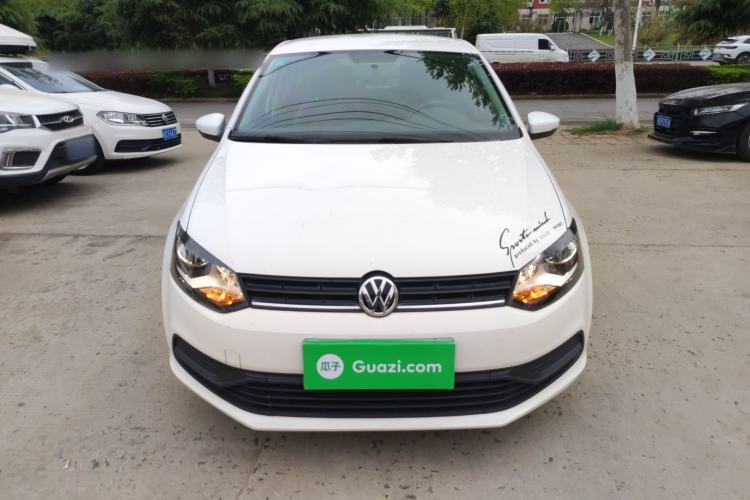 Used Volkswagen Polo 2014 1.4L Manual Fashion Edition
