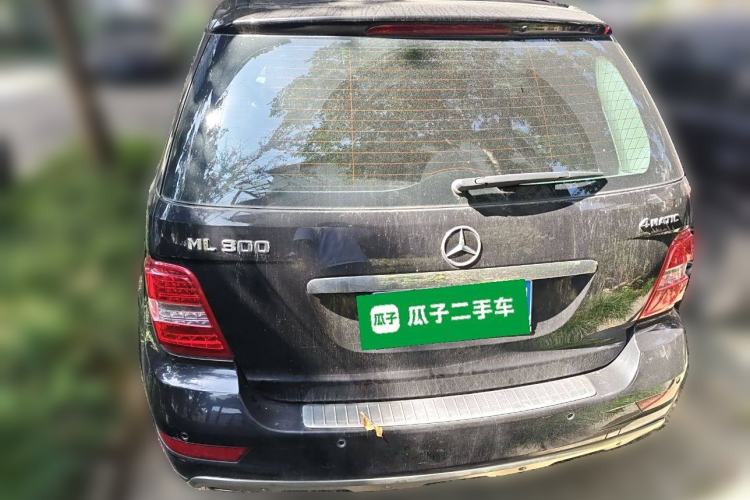 Used Mercedes-Benz M-Class 2010 ML 300 4MATIC