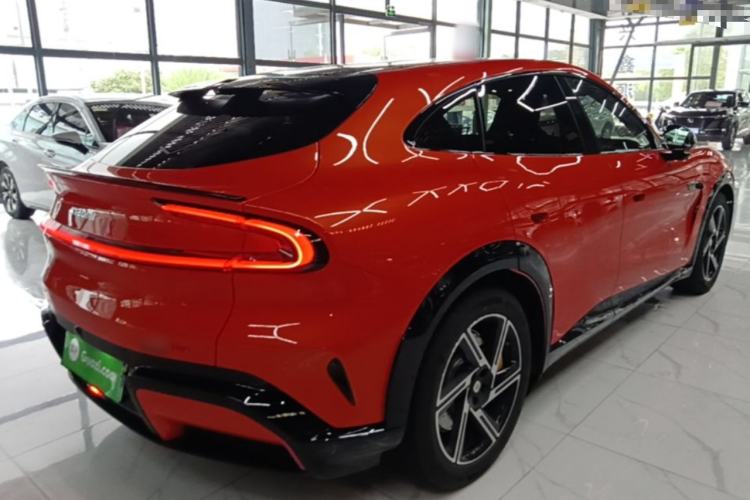 Used Xiaomi Auto YU7 2025 Ultra-Long Range High-Performance All-Wheel-Drive Max Edition Rear Right 45 Deg