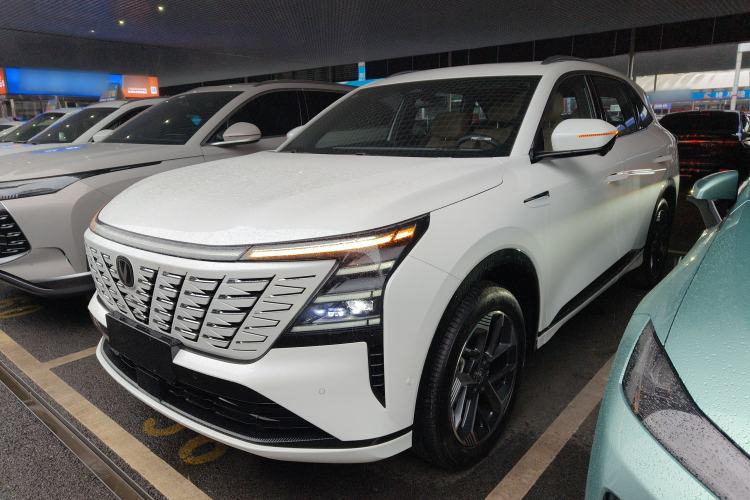 Used Changan CS75 PLUS 2025 4th Generation 1.5T New Blue Whale Smart Flagship Version