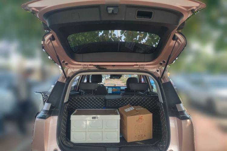 Used AION Y 2023 Younger