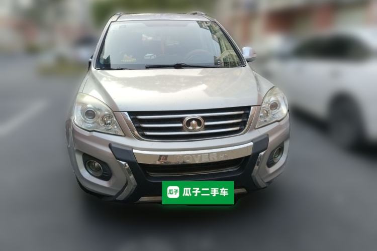 Used Haval H6 2011 Green Silence 2.0T Manual Two-Wheel Drive Urban Model