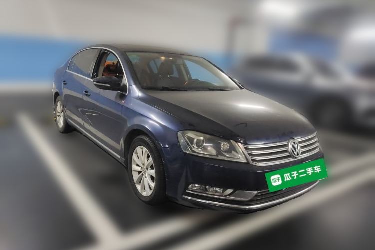 Used Volkswagen Magotan 2012 1.8TSI Luxury Model Front Right 45 Deg