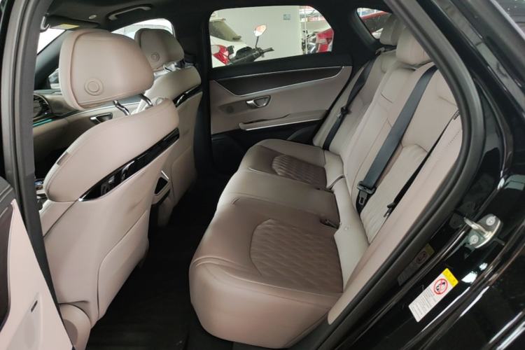 Used BYD Han 2025 DM-i Intelligent Driving Edition 125KM LiDAR Flagship Model
