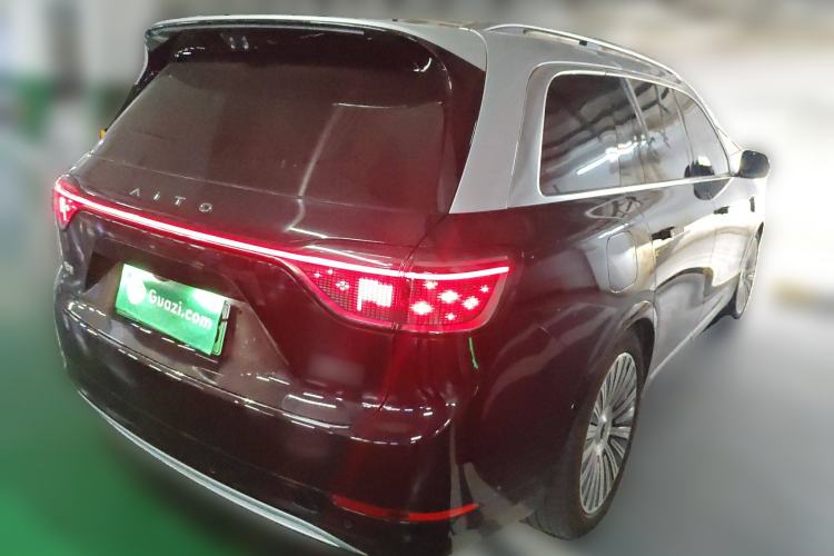 Used Hima AITO M9 2025 Extended-Range Ultra Version 52 kWh 6-Seater
