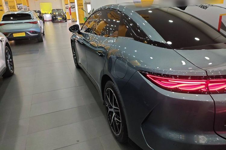 Used BYD Han L 2025 DM-p Four-Wheel-Drive LiDAR Flagship Model
