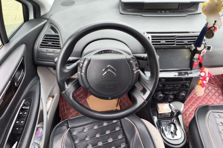 Used Citroen C-Quatre 2013 Sedan 1.6L Automatic Prestige Model Steering Wheel