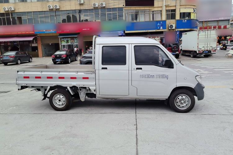 Used Wuling Zhiguang Small Truck 2023 1.5L Double-Cab LAR