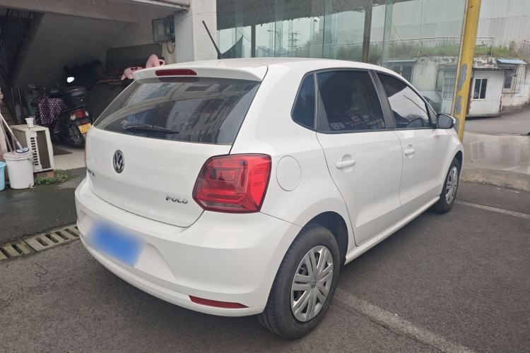 Used Volkswagen Polo 2016 1.4L Manual Fashion Model Rear Right 45 Deg