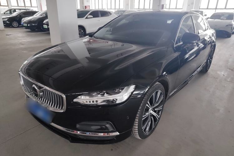 Used Volvo S90 2023 B5 Luxury Smart Edition