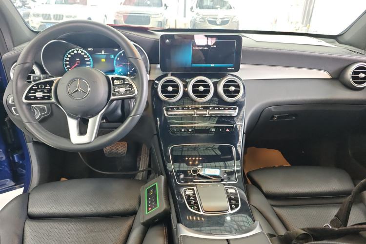 Used Mercedes-Benz GLC 2020 Facelifted GLC 260 L 4MATIC Dynamic Edition