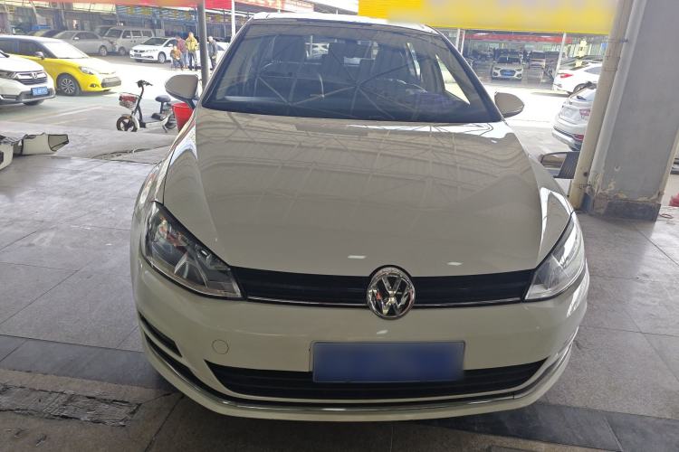 Used Volkswagen Golf 2015 1.4TSI Automatic Luxury Model
